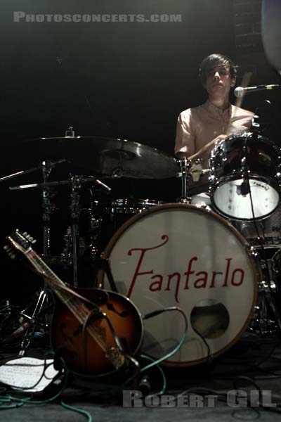 FANFARLO - 2010-01-21 - PARIS - La Maroquinerie - 